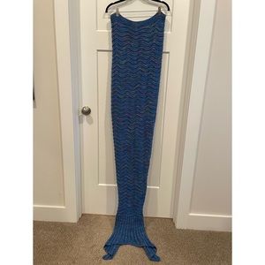 Mermaid tail blanket